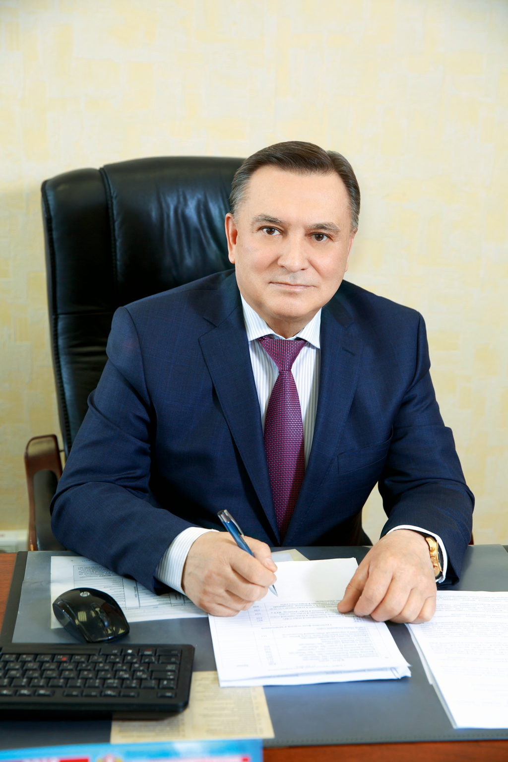 Как навести порядок в сфере госуслуг? Как навести порядок в сфере госуслуг?